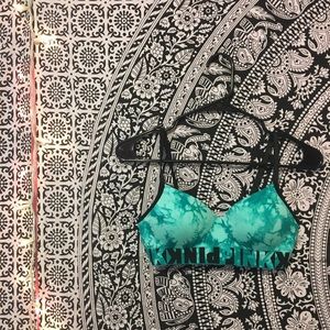 PINK tie dye T-shirt bra